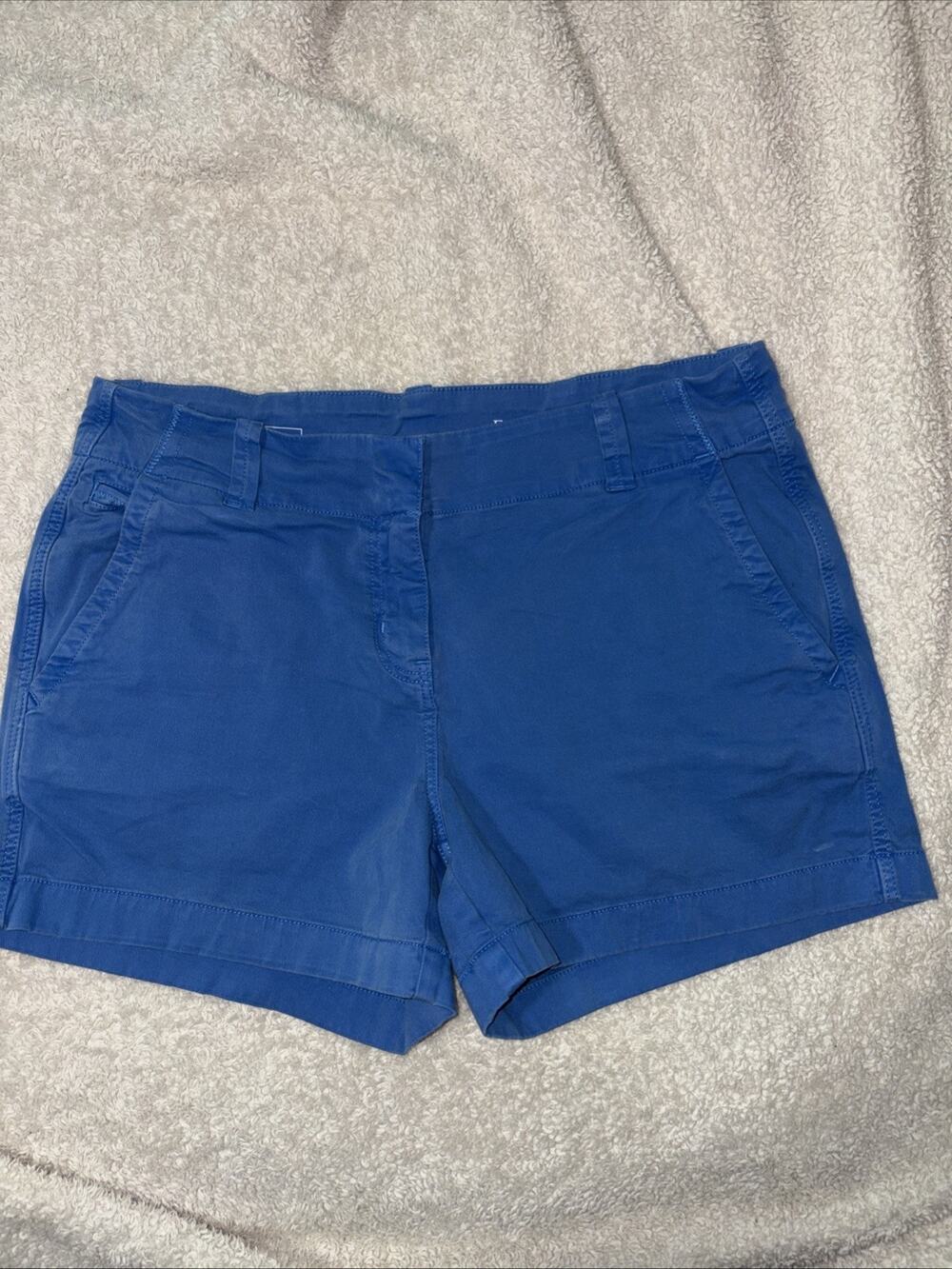 Vineyard Vines 6 Chino Shorts, Preppy, Y2K, 90’s, Cobalt Blue, EUC, 97% Cotton